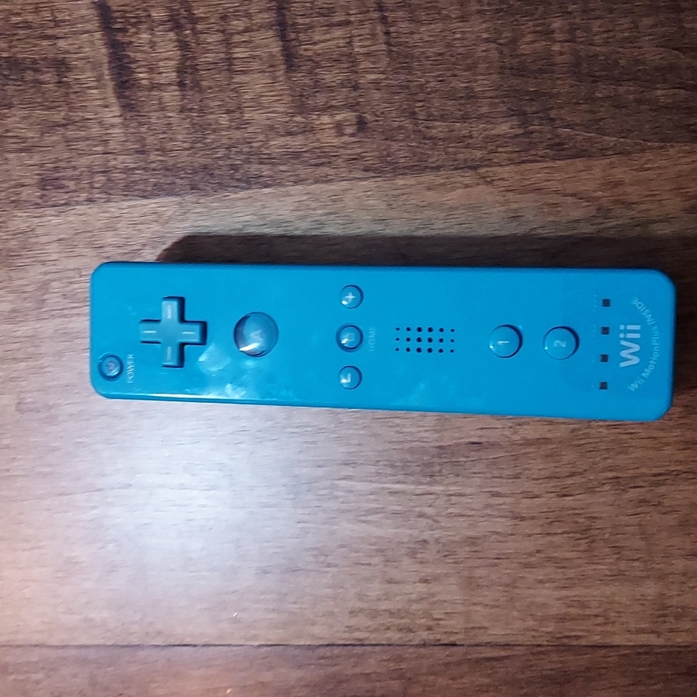 Wii controller blue